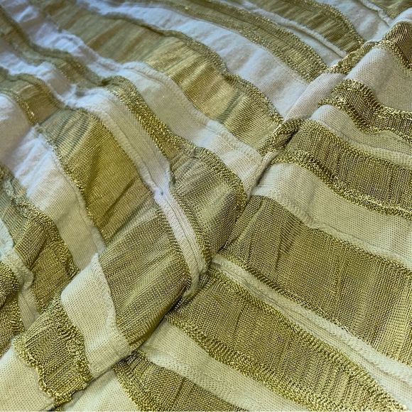 Cut • Loose Chartreuse Green Swing Top Relaxed Lagenlook Layered Style Rib Tunic - Picture 8 of 8